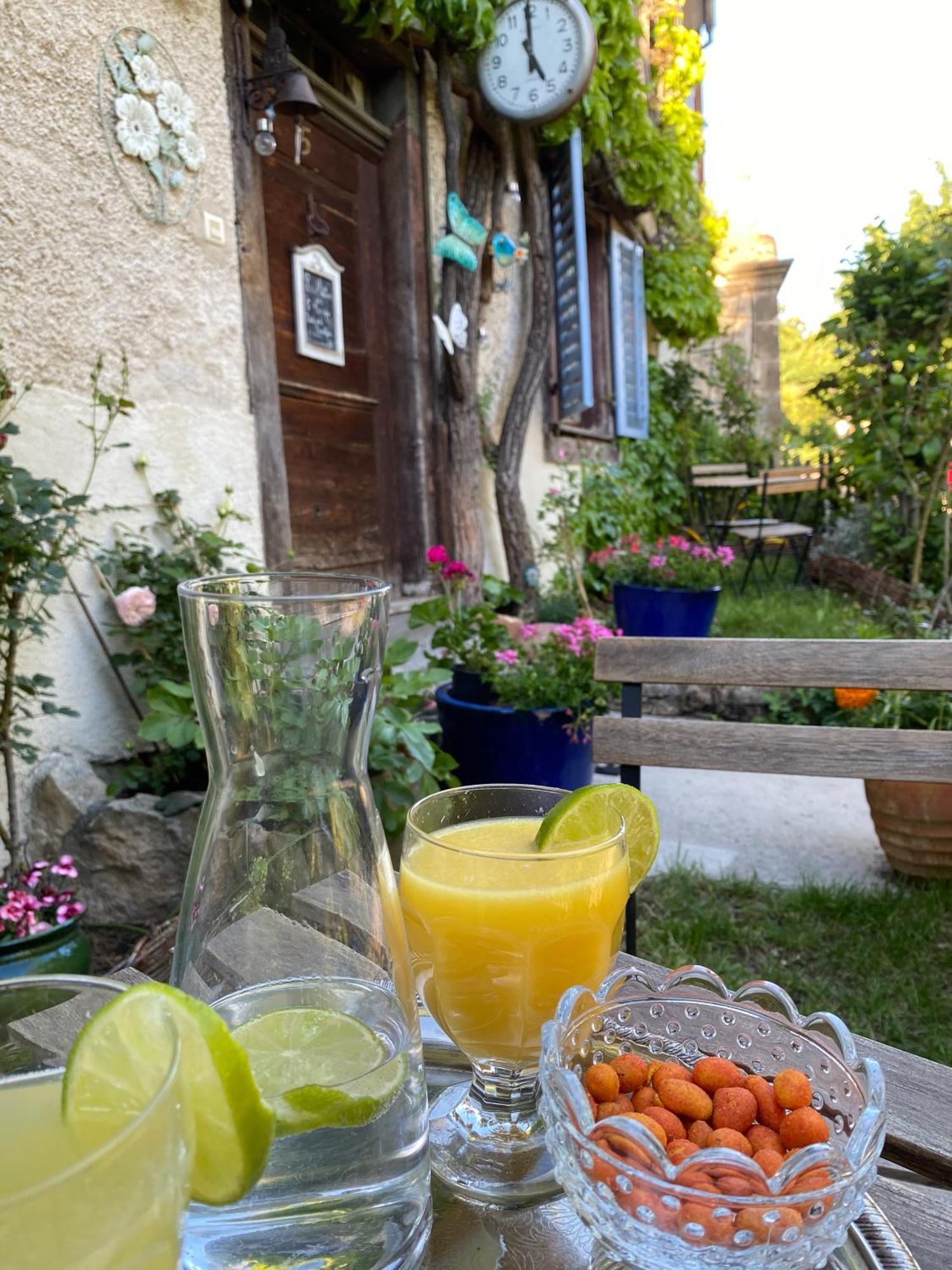 Ferrette B&B De Charme La Maison Des 5 Temps الغرفة الصورة